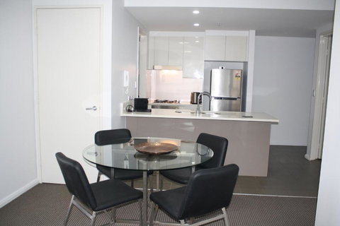 North Sydney Wyndel Apartments-MIL1005 - Accommodation QLD 2