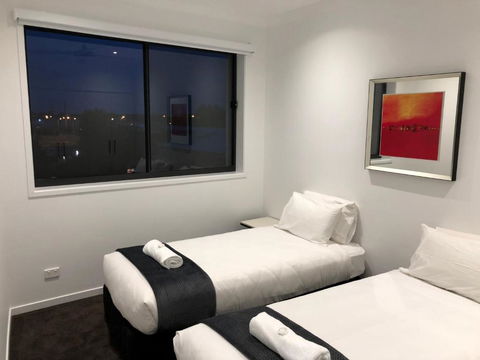 Nouveau On Young - Accommodation QLD 3