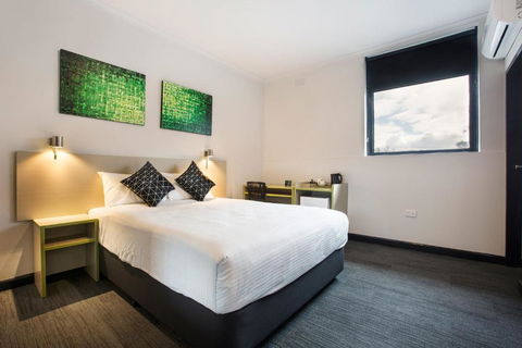 Nightcap At St Albans Hotel - Accommodation QLD 1
