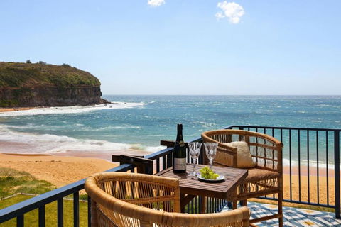 On The Beach - Accommodation QLD 0