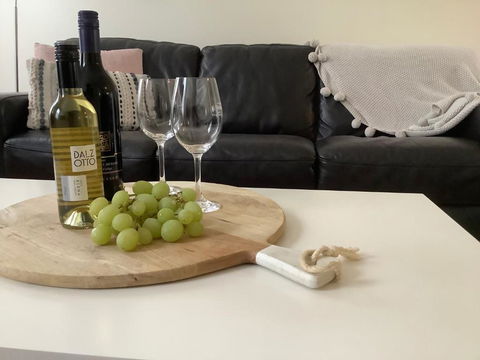 Orange Tree Cottage - Accommodation QLD 2