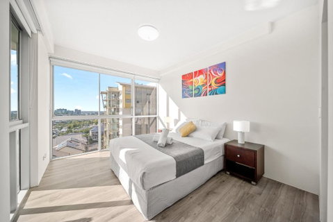 Oxygen Apartments - Accommodation QLD 3