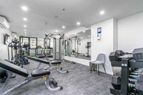 Park Avenue Apt In The Heart Of The City - Accommodation QLD 1