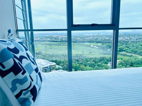 Panoramic City View 3bedroom Condo Wi-Fi Parking - Accommodation QLD 2