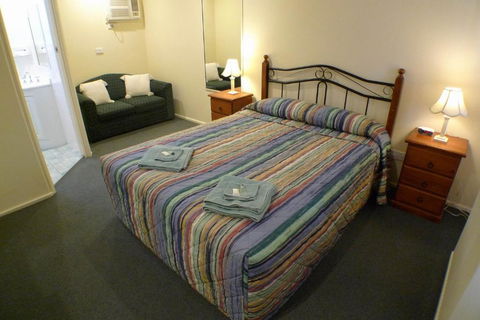 Parkhaven Motel - Accommodation QLD 1