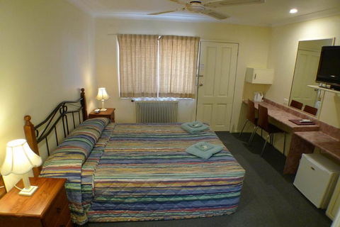 Parkhaven Motel - Accommodation QLD 2