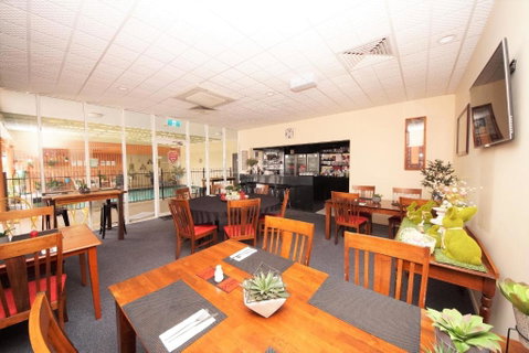 Parkside Motel Ayr - Accommodation QLD 3