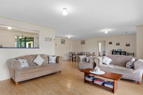 Pascalinga 38 Carrickalinga Road - Accommodation QLD 2