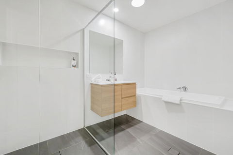 PC On Catherine 6A Catherine Street - Accommodation QLD 2