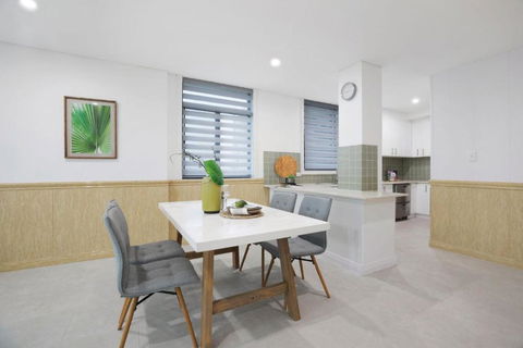 Penthouse In Rockdale CBD - Accommodation QLD 3