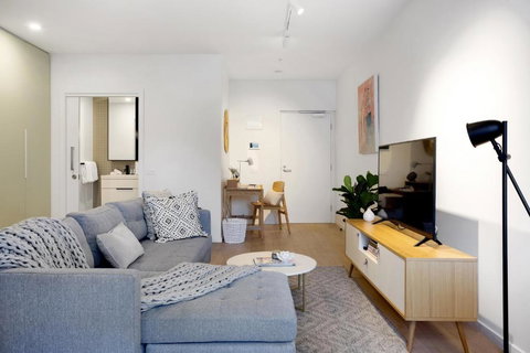 Palmerston St Apartments By Urban Rest - Accommodation QLD 3