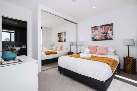 Perfect Located 1-Bed With Great Views & Parking - Accommodation QLD 3