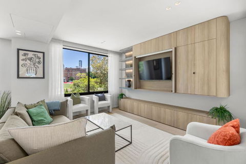 Perfect Vacation Home W Terrace & Private Garage - Accommodation QLD 3