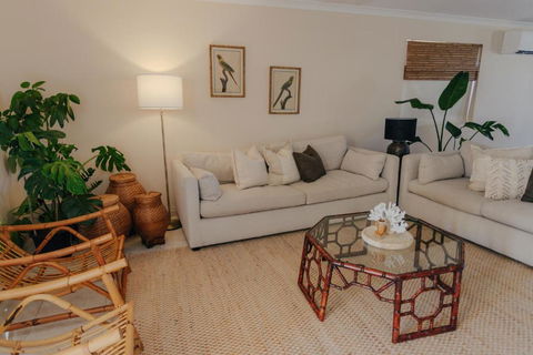 Pet Friendly Townhouse - Accommodation QLD 1