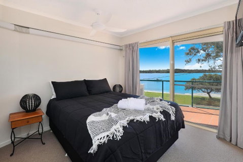 PICNIC7- PICTURE PERFECT PICNIC POINT - Accommodation QLD 2