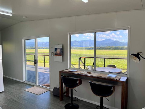 Pinnacolo Farm Stay - Accommodation QLD 3