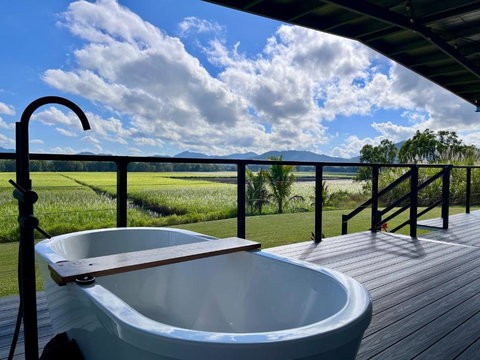 Pinnacolo Farm Stay - Accommodation QLD 2