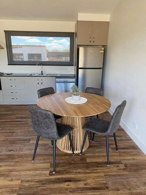 Pomonal Estate Villas - Accommodation QLD 3