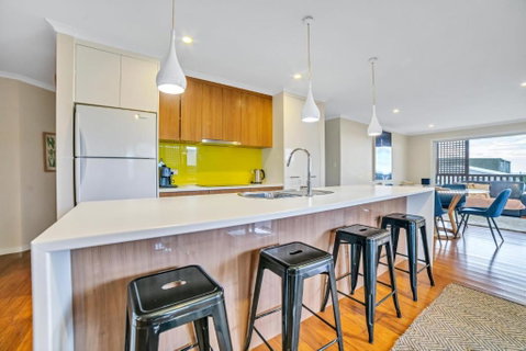 Port View Escape - Accommodation QLD 1