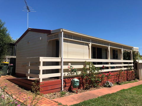 Portarlington Holiday Apartment - Accommodation QLD 0