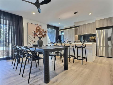 RAM, Alpine Getaways - Accommodation QLD 0