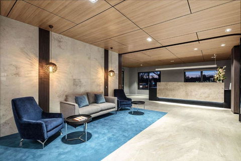 Quality Hotel Lakeside - Accommodation QLD 2