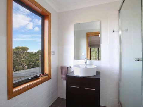 Postcards From The Edge - Accommodation QLD 3