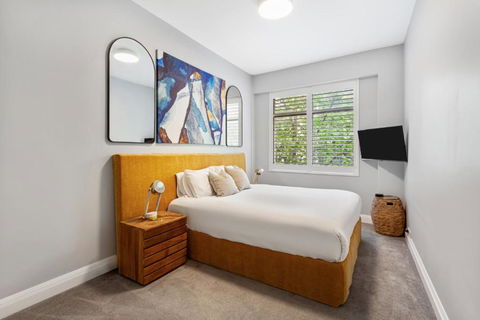 Potts Point L 2 Bedroom Stylish Retreat - Accommodation QLD 1