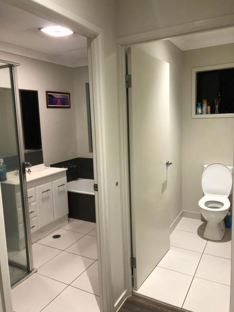 Private Bedroom Getaway - Accommodation QLD 3