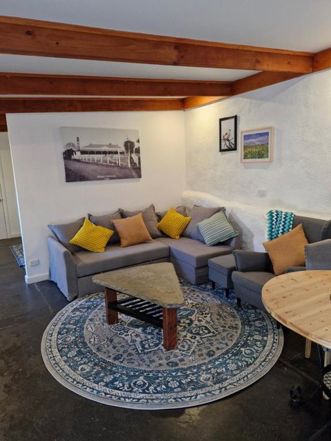 Private Guesthouse - Accommodation QLD 0