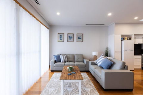 Promenade Unit 4 - Accommodation QLD 1