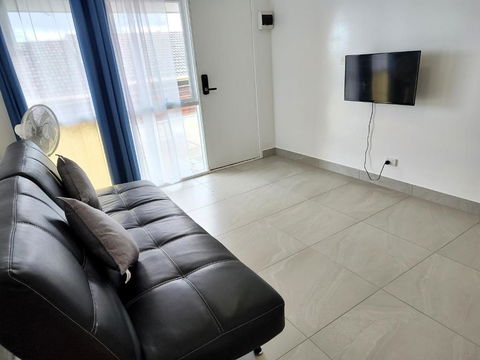 PROMO! Near Train Station, FREE WIFI! - Accommodation QLD 3