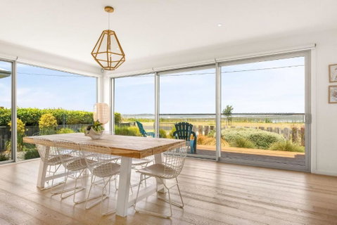 Pukeko Beach House - Accommodation QLD 1