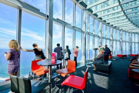 Q1 Skyview Retreat - Level 31 Spectacular Views - Accommodation QLD 2