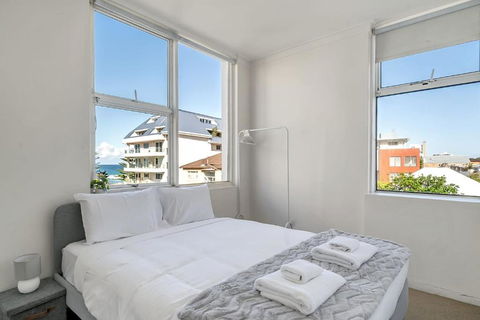 Quaint 1BD On The Doorstep Of Manly Beach - Accommodation QLD 1