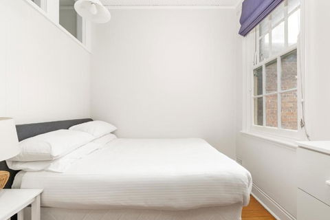 Quaint 3-Bed Heritage Home In The Heart Of Sydney - Accommodation QLD 3