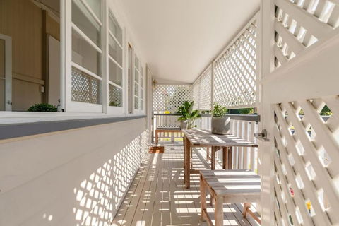 Quaint & Cosy 1 Bedroom Apartment In Queenslander. - Accommodation QLD 0