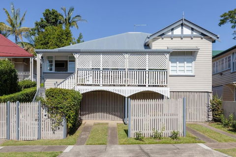 Quaint & Cosy 1 Bedroom Apartment In Queenslander. - Accommodation QLD 1