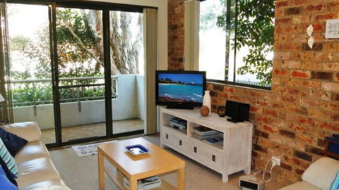Quality Beachside Holiday - Accommodation QLD 3