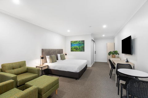 Presidential Motel - Accommodation QLD 2