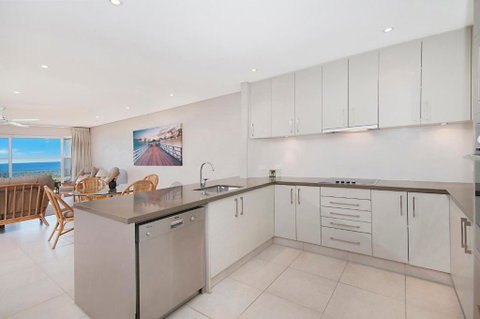 Quarterdeck 20 - Accommodation QLD 2