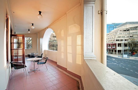 Quest Canberra - Accommodation QLD 3