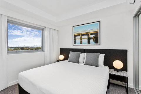 Quest Watergardens - Accommodation QLD 3