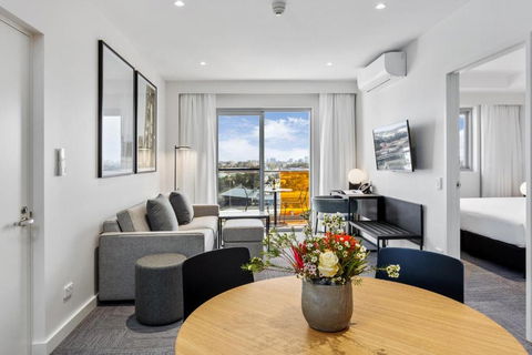 Quest Watergardens - Accommodation QLD 2