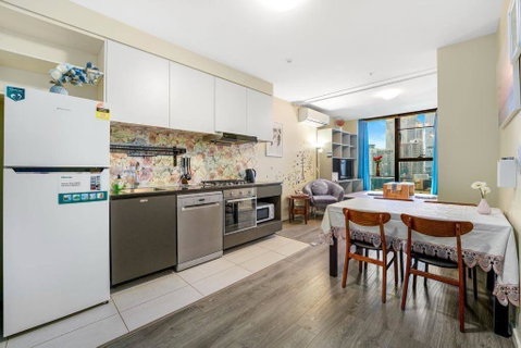 Quiet Tatami-style Apartment On Collins St Near Southern Cross Station - Accommodation QLD 1