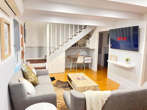 Quiet, Cozy And Calm 3 Bedroom House. - Accommodation QLD 0