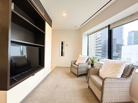 QV Central Oasis Contemporary City Getaway - Accommodation QLD 3