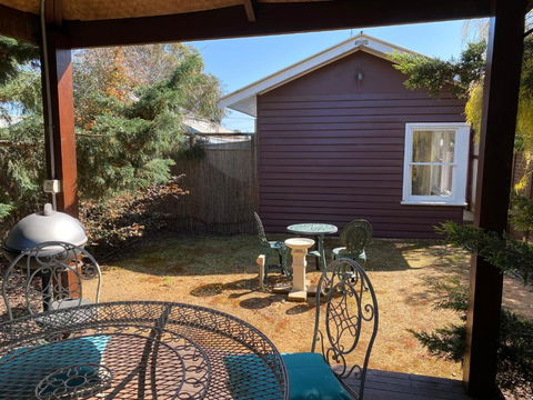 R&R Blue Diamond Luxury Studio Maryborough, Vic - Accommodation QLD 0