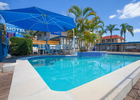 Raceways Motel - Accommodation QLD 2