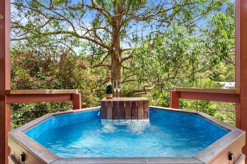 Ravensbourne Escape-Tree Tops - Accommodation QLD 0